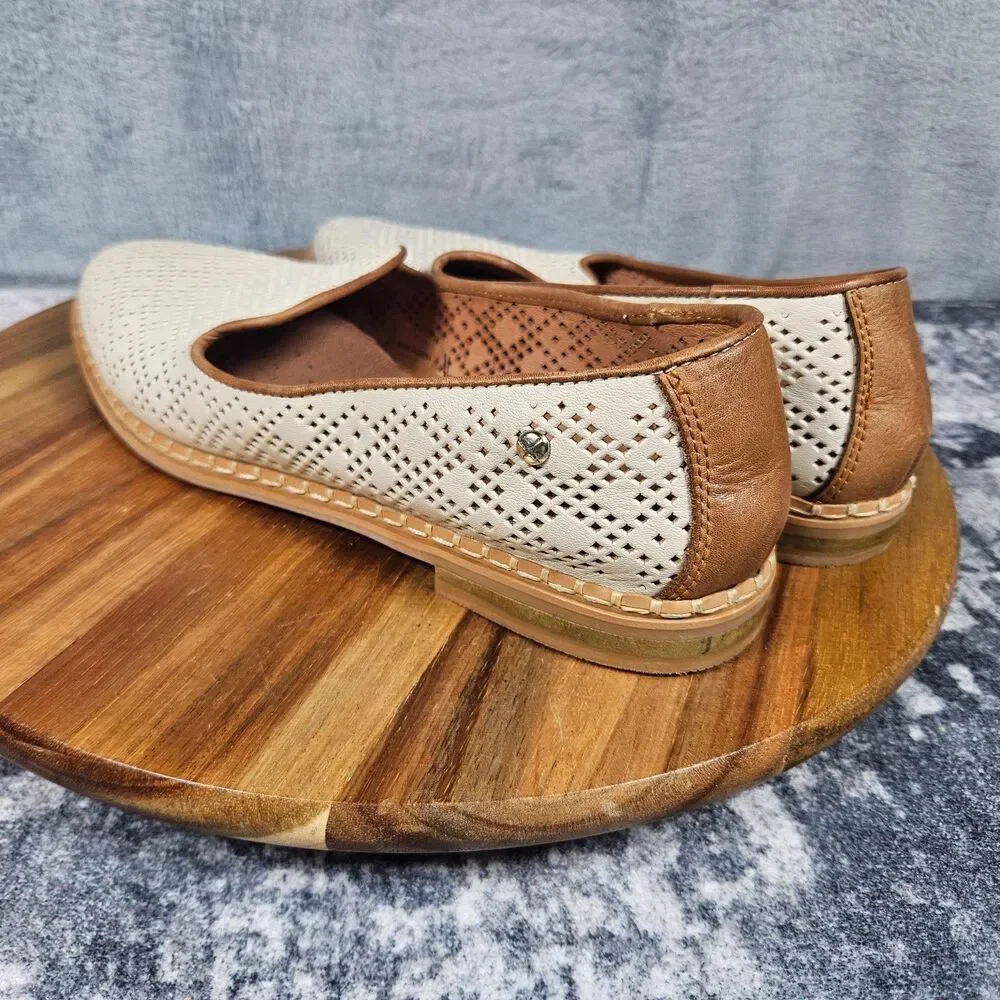 Pikolinos Merida Flats Womens 39 White Beige Leather Perforated Loafers Shoes